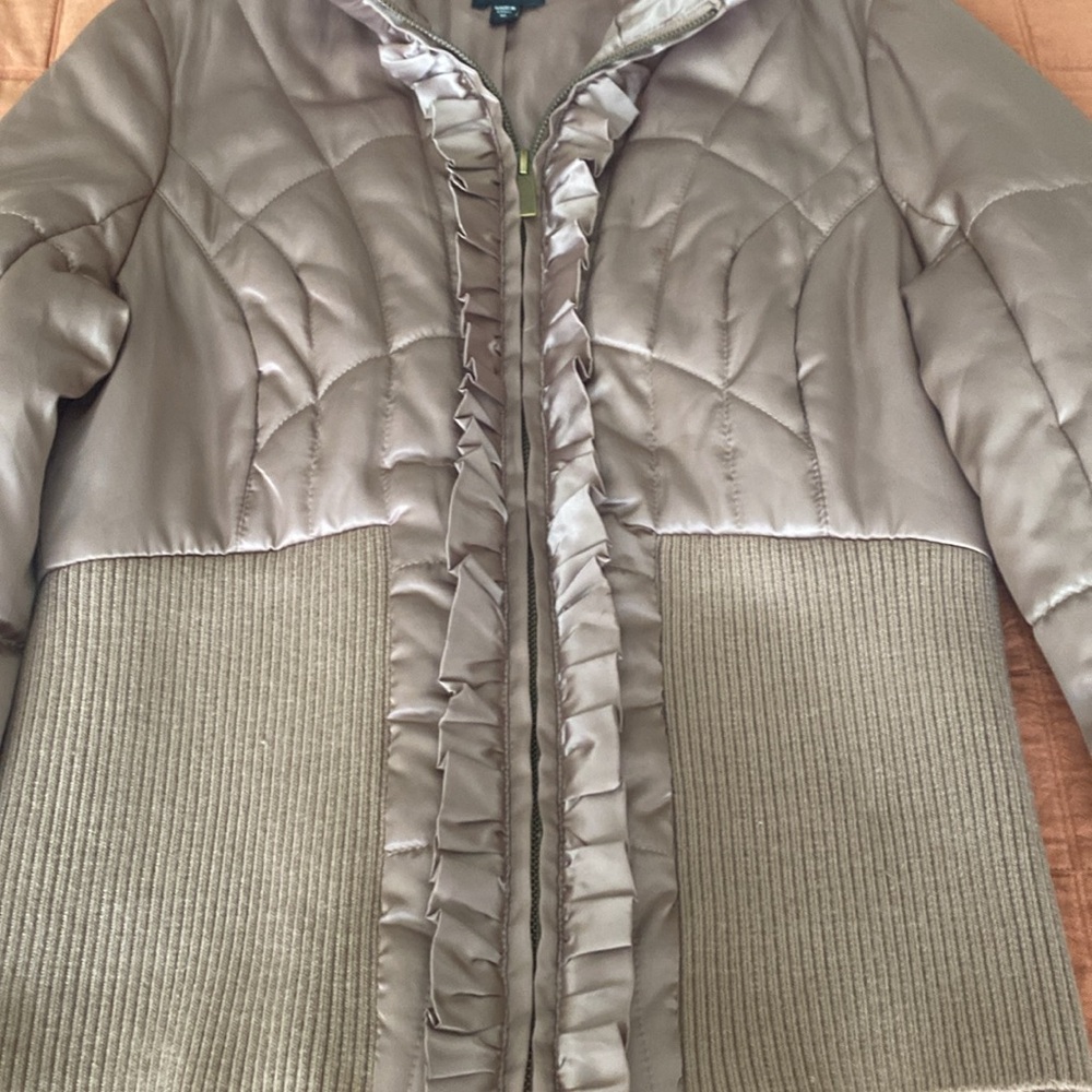 2b Bebe Puffer Beatiful Jacket .Size Medium.Bronz… - image 3